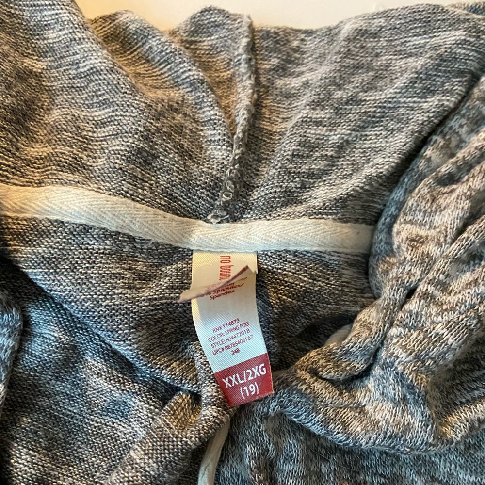 Thin sweat shirt